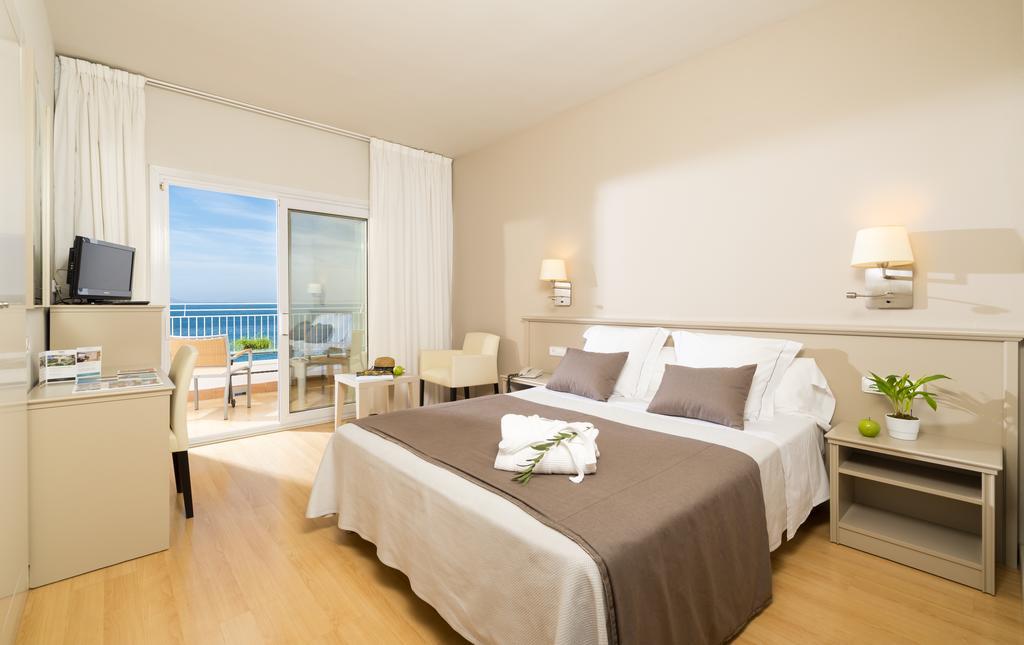 Hotel & Spa Terraza 4 Sup Roses Exterior foto